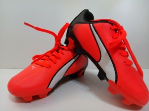 puma football shoes different color