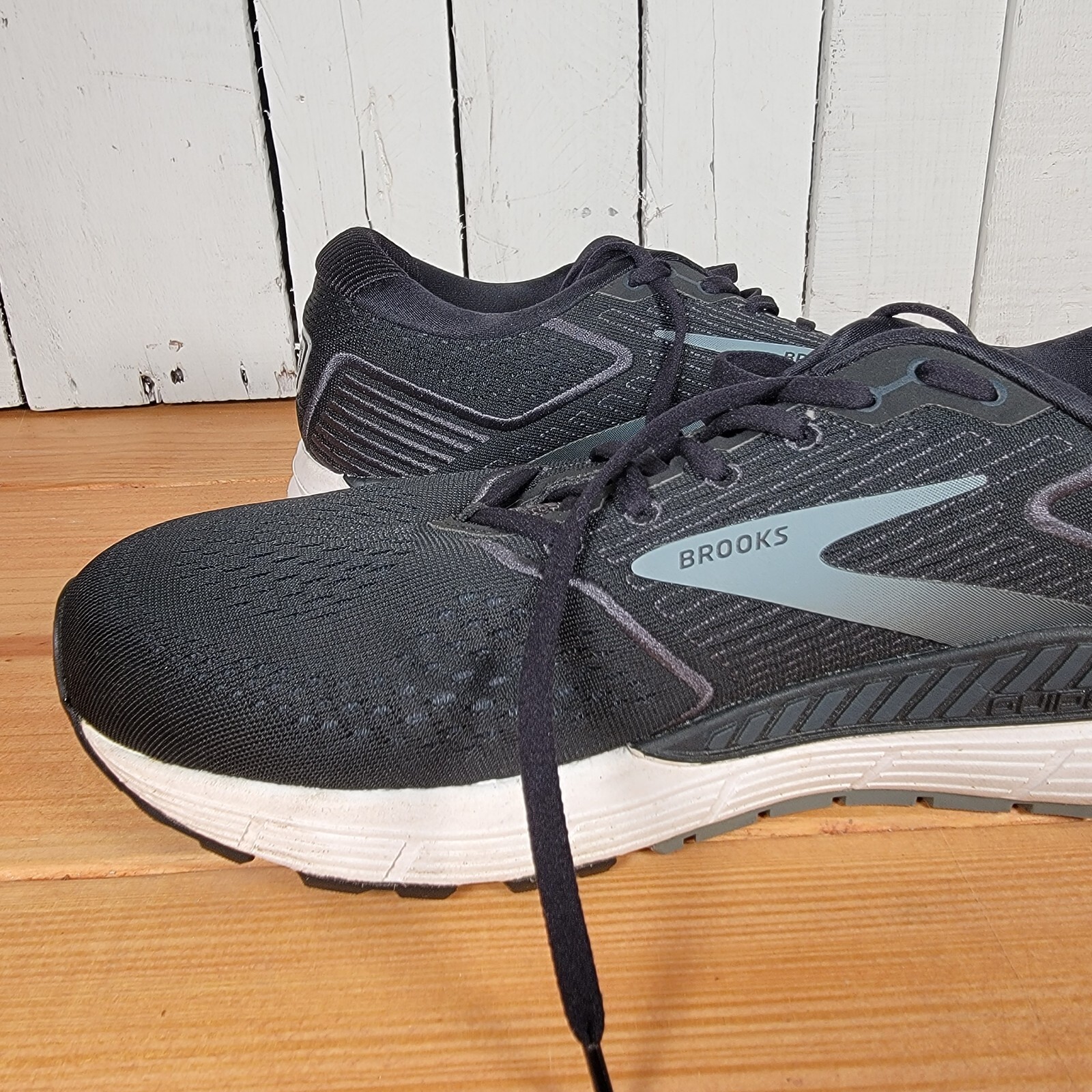 Brooks Beast 20 Mens 12 D Shoes Black Running Walking Gym Comfort Trainer image 8