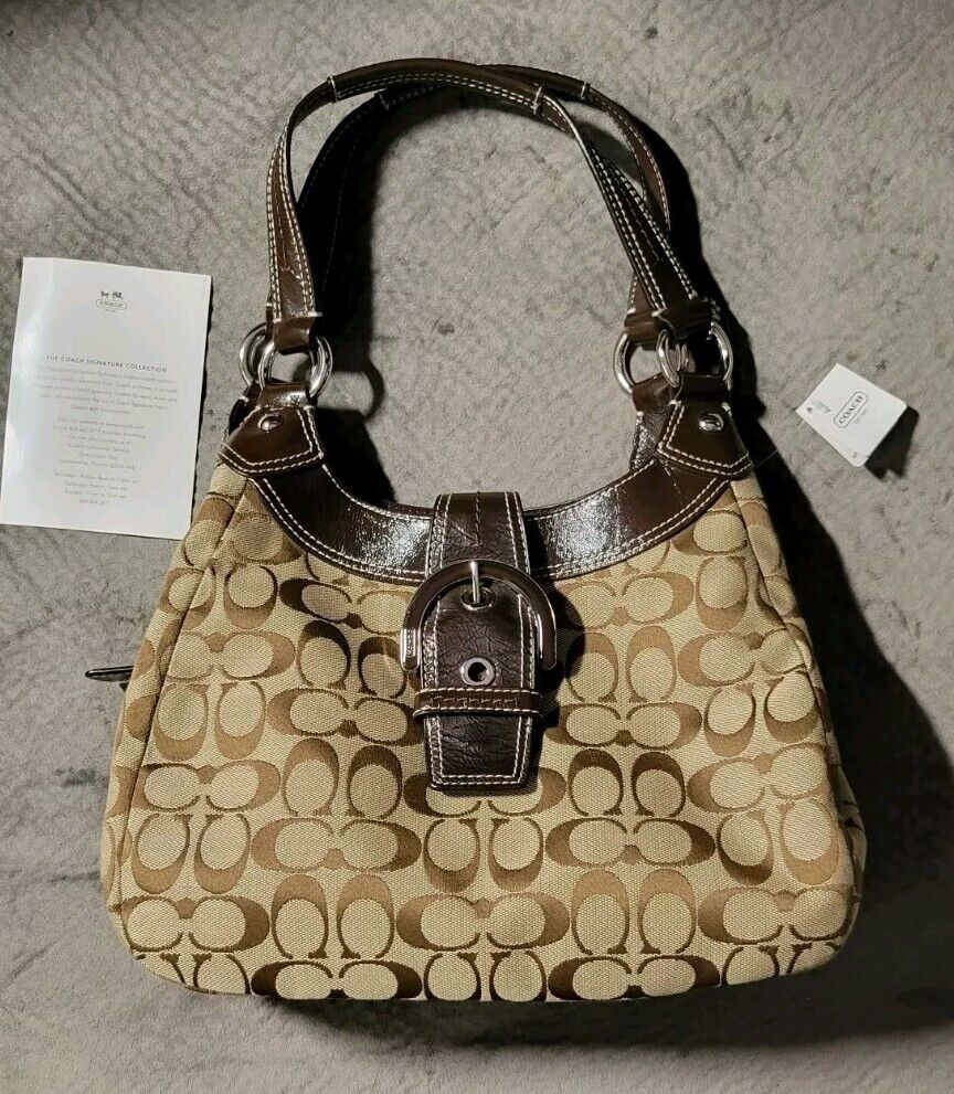 COACH SOHO SIGNATURE HOBO F17094 Khaki Mahogany Patent COACH SOHO SIGNATURE HOBO F17094 Khaki Mahogany Patent