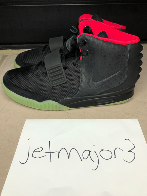 nike air yeezy nrg