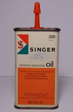 1960s Vintage SINGER SEWING MACHINE OIL CAN OILER MADE IN USA VINTAGE OIL CAN