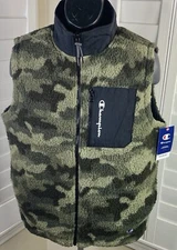 Champion High Pile Reversible Sherpa/Fleece Green Camo Vest - Men’s Medium - NWT