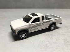 2022 Matchbox Power Grabs - '95 Nissan Hardbody D21 - White 17/102 New in Box