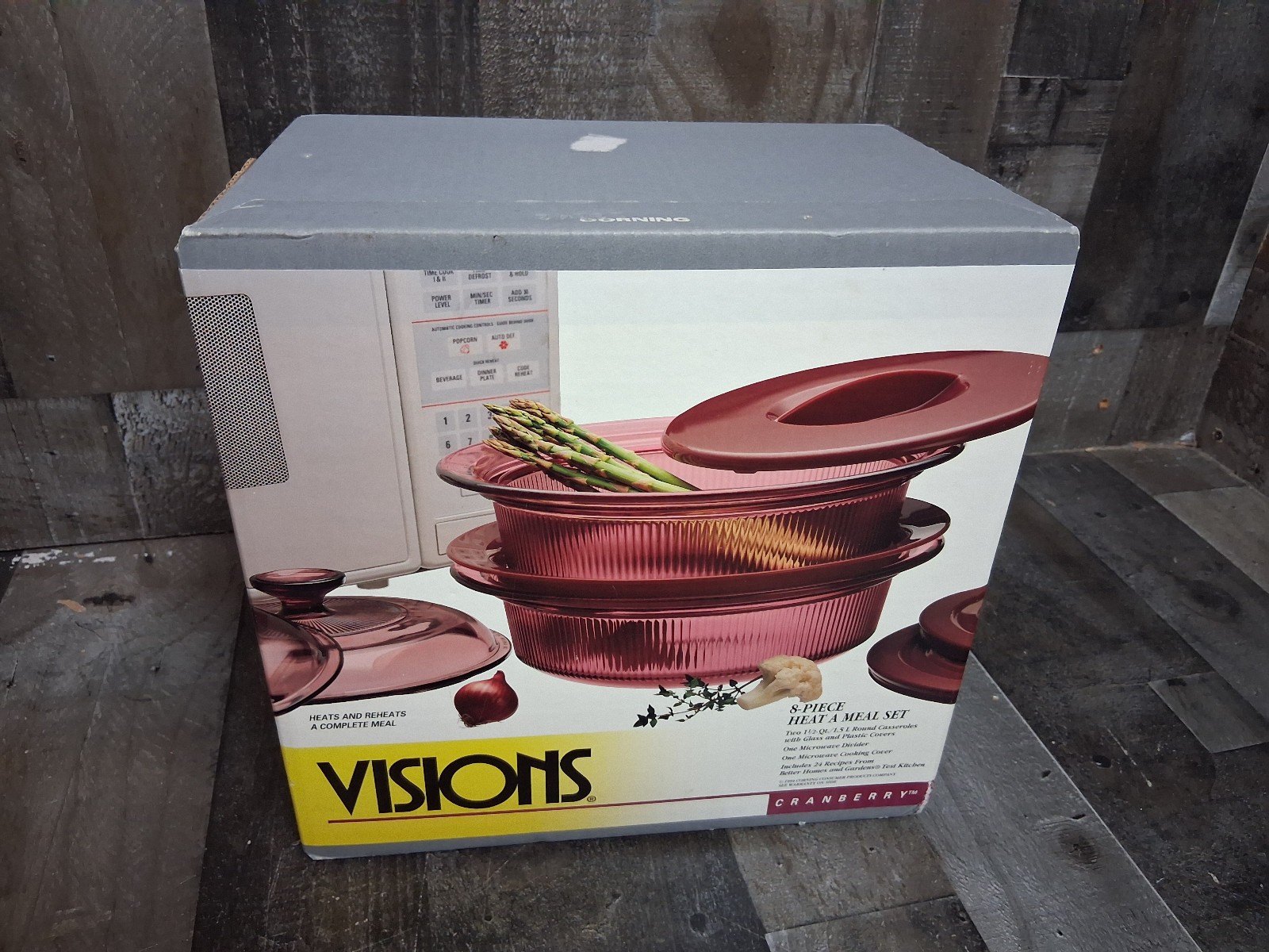 CORNING VISIONS Cranberry 8-Piece Heat A Meal Set NOS, Factory SEALED Vintage 92