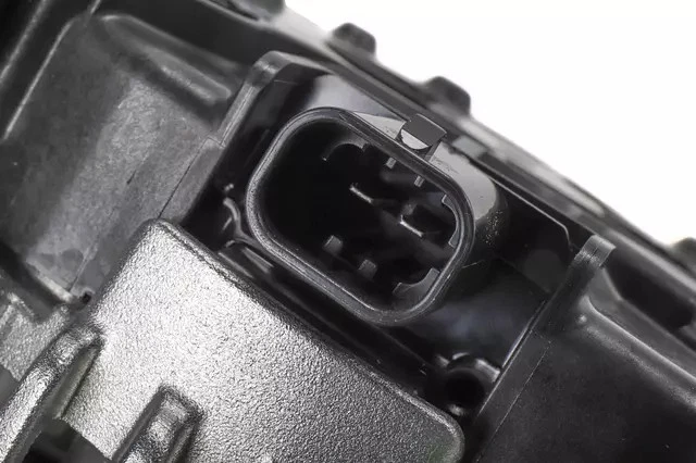 Genuine GM Generator 13563313 - Image 4 of 4