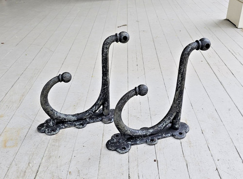 HUGE VINTAGE PAIR HORSE HARNESS TACK HOOKS, DRAFT WORK HORSE REINS 13" TALL