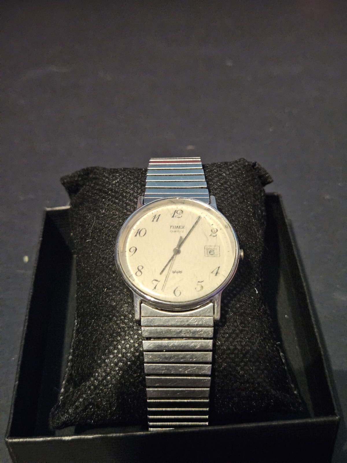Vintage Timex Watch Unisex 32mm Silver Tone Date Stretch Band 1993 New Battery