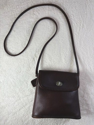 Vintage Coach 9049 Mini Tango Flap Braun Leder Umhängetasche Nickel Drehverschluss