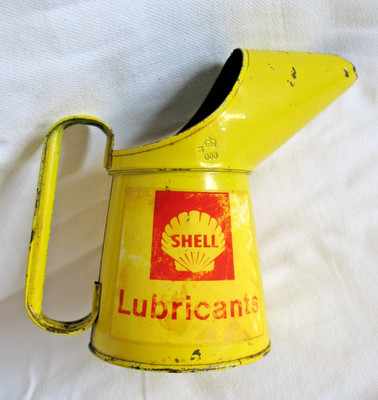 Vintage Tin SHELL LUBRICANTS 1 Pint Motor Oil Jug Pourer  Can Garage  Display