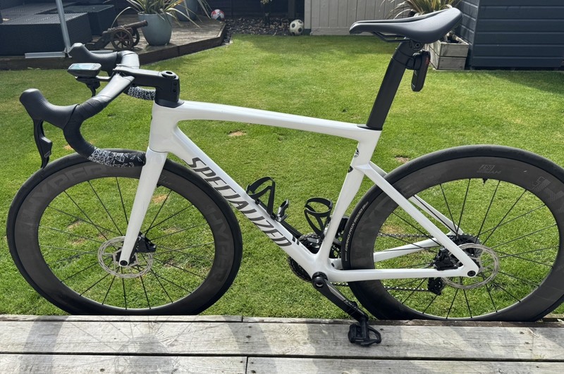 Specialized Tarmac SL7 SRAM Red/Force eTap White Size 54cm - Used