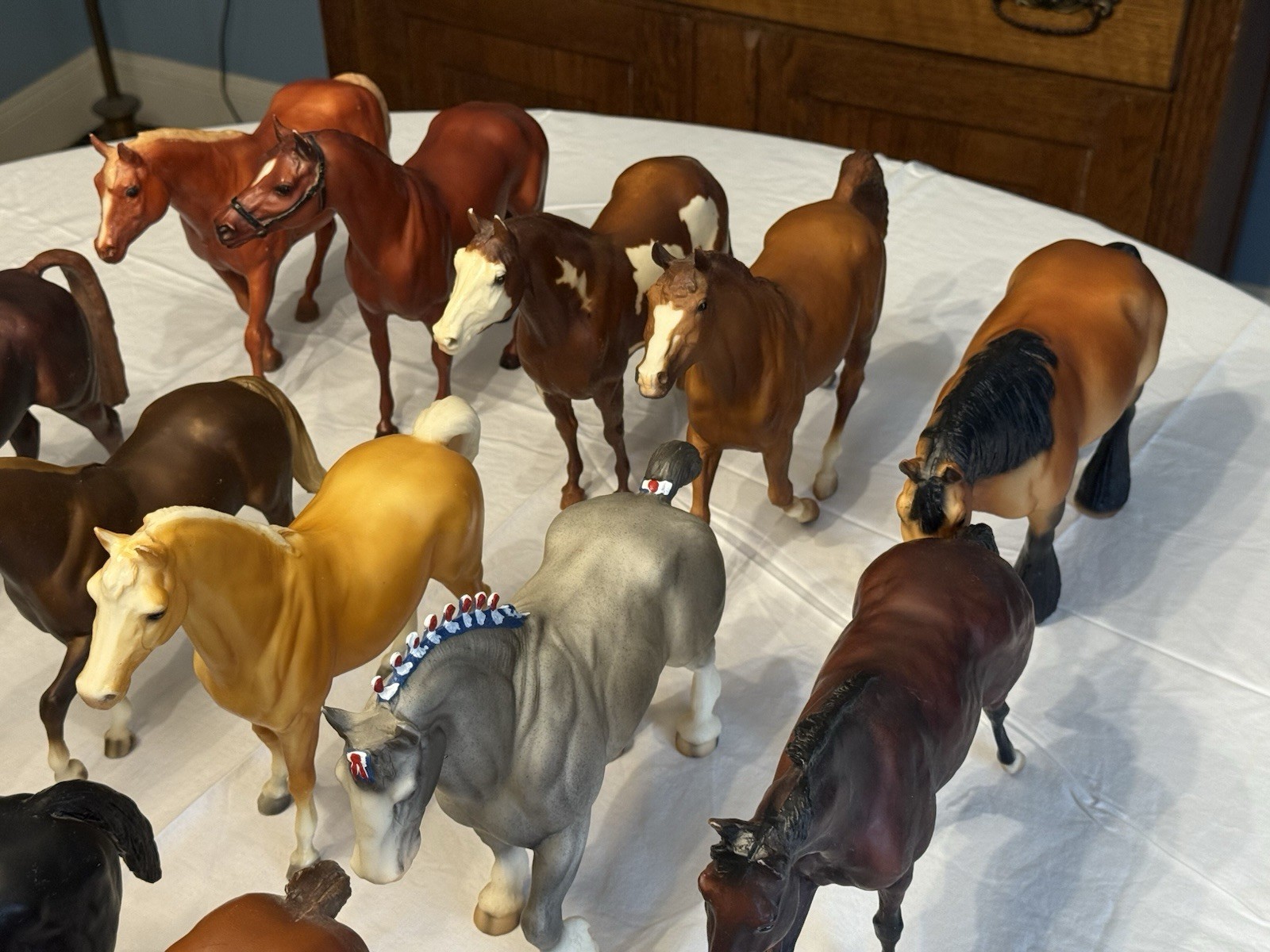 Enormous Lot Of 30 Traditional Scale Breyer Horses • Vintage From The 80’s As Is