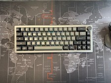 Epomaker Ek68 Mechanical Keyboard - 65% - Wireless - Bluetooth - 2.4