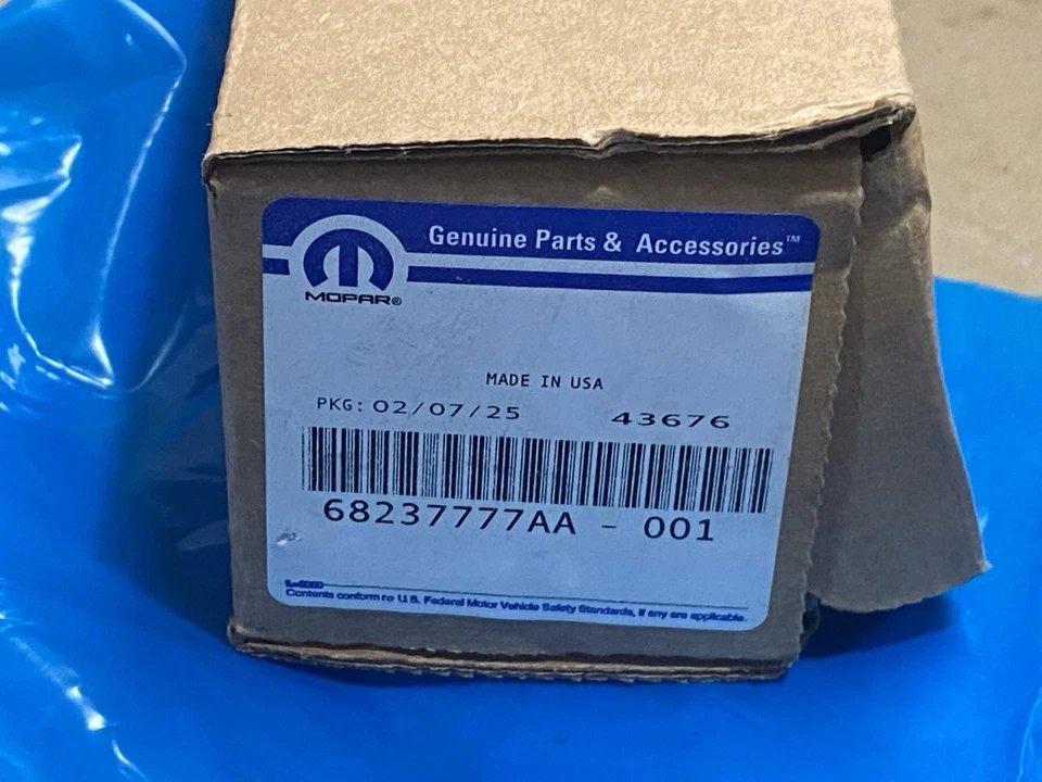Estuche de transferencia Mopar 68237777AA eje intermedio -- Patriot & Compass 2014-2017 Foto 2 de 4