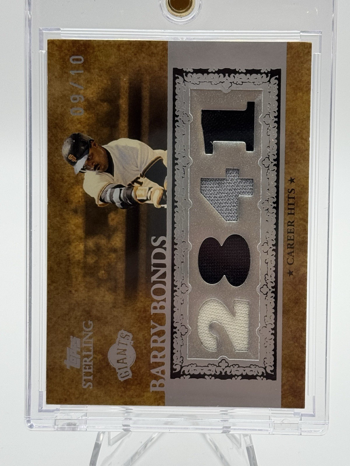 Barry Bonds 2007 Topps Sterling Career Hits Game-Used Quad Jersey 9/10 Giants view 2