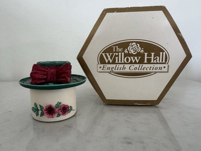 JANE ASHER Trinket Box - Red Bow Tie on green Hat Box  Mini 3'' 1995 with box