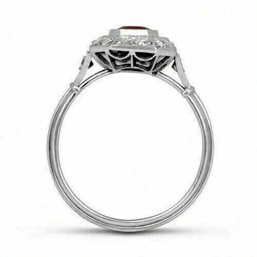 Anillo Art Deco de boda vintage de rubí corte esmeralda de 3 quilates enchapado en oro blanco de 14 quilates Foto 4 de 4