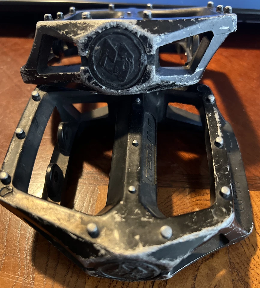 MidSchool Redline Lo-Profile Platform Alloy Pedal - Black - Image 3 of 4