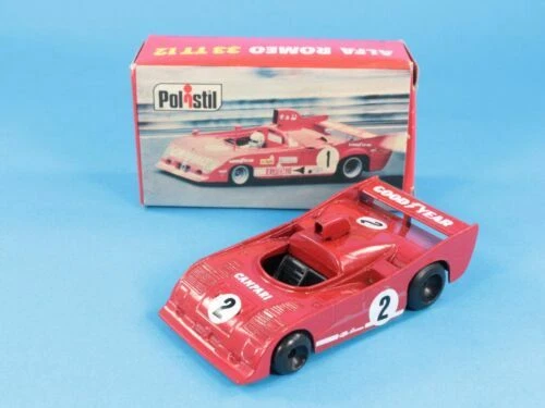 Modellini statici di auto, furgoni e camion scala 1:2