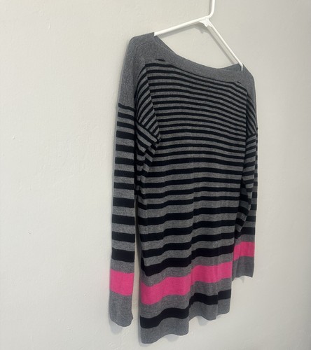 Women’s C&C California Cashmere Sweater, Medium , Gray, Black And Hot Pink - Picture 4 of 10
