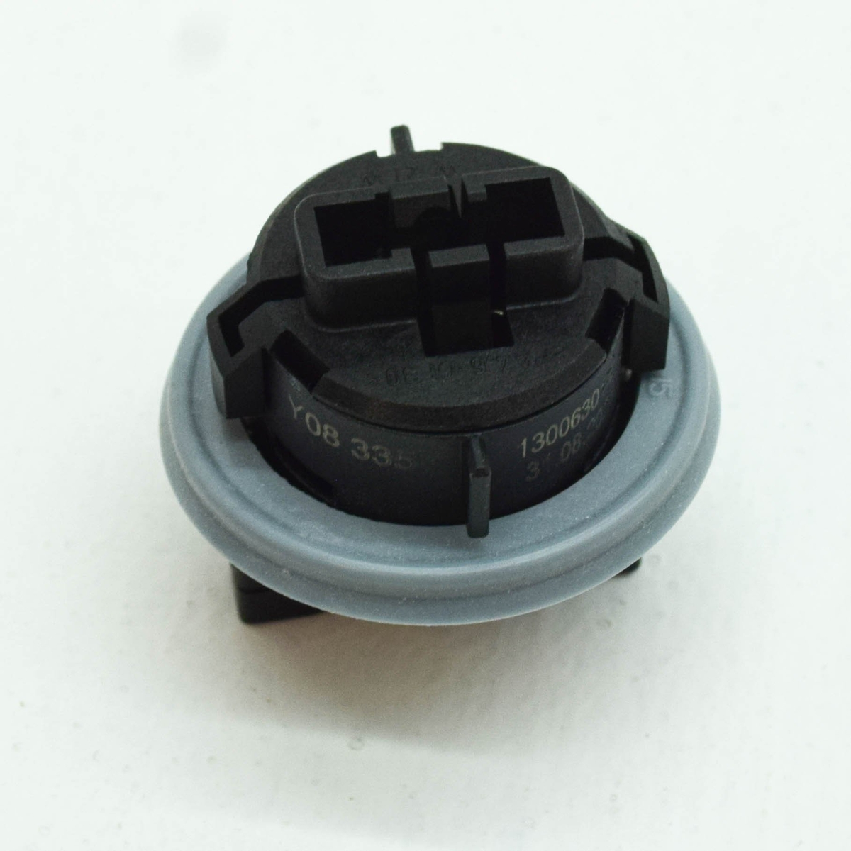 178 3個 NEW BMW 2 F23 REAR TAIL LIGHT BULB HOLDER SOCKET 7489381