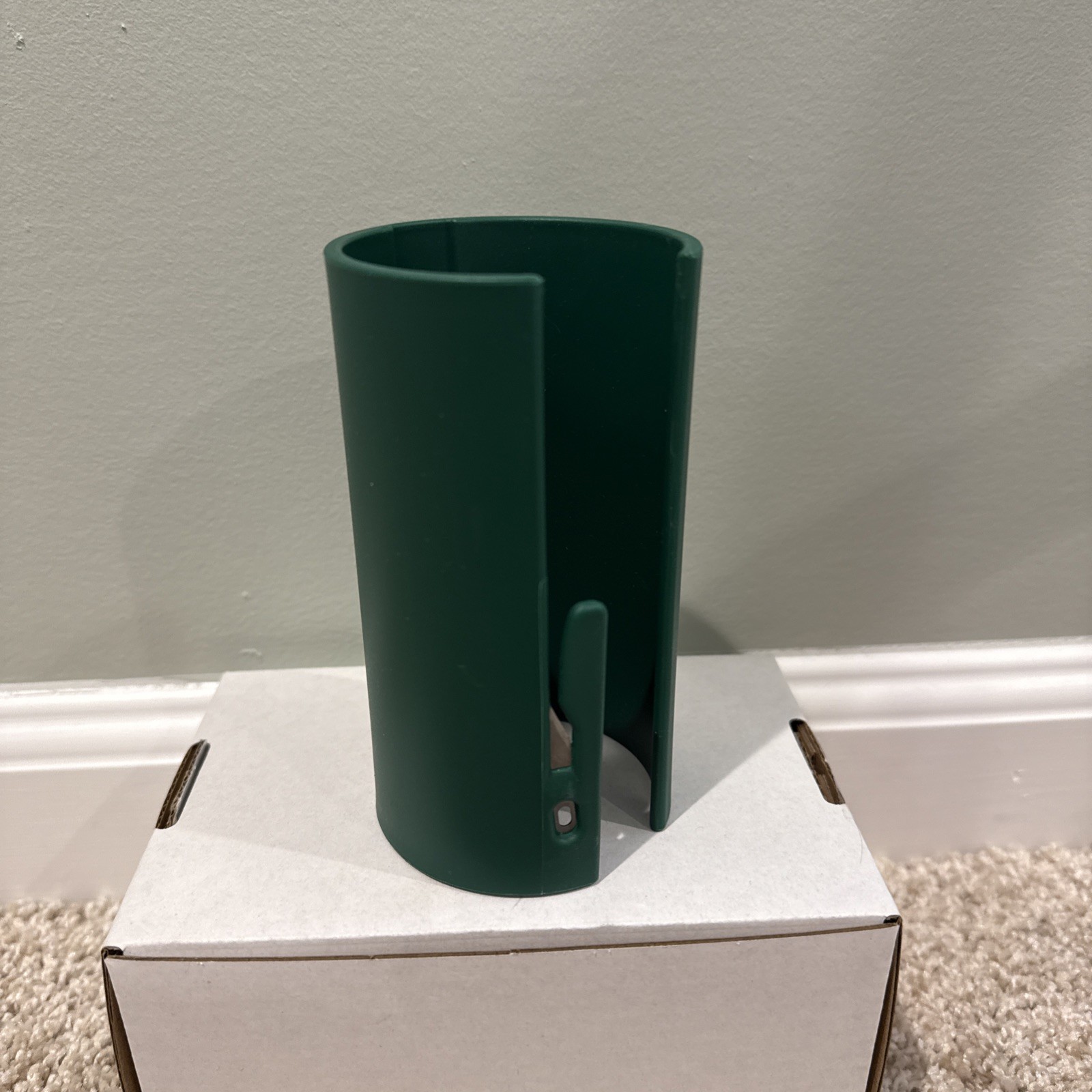 Little Elf Gift Wrap Cutter Christmas Green Wrapping Paper Tool