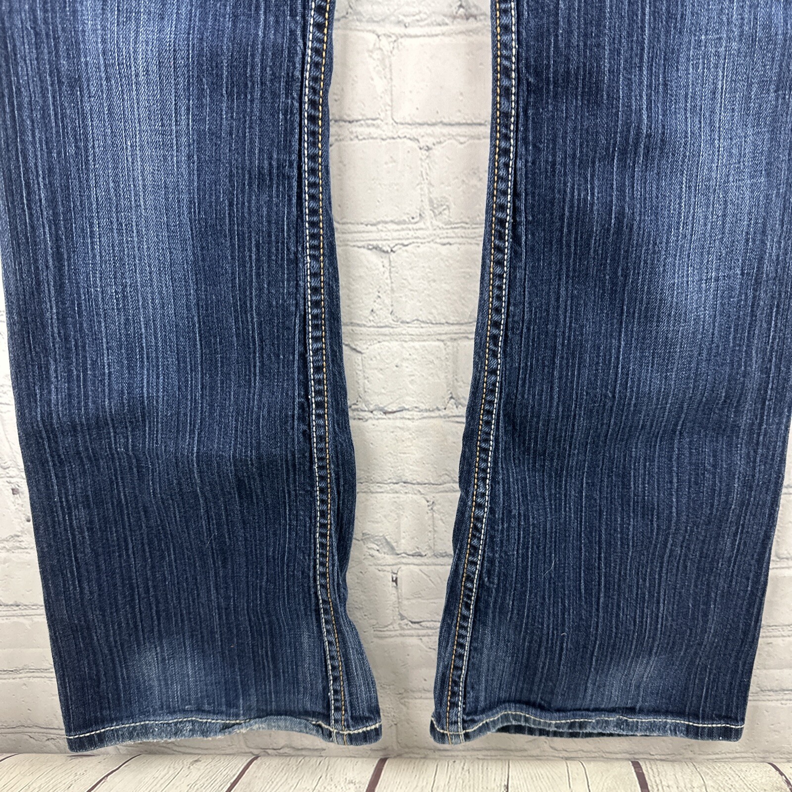 BKE Pants Womens Sz 28L Starlite Flared Bootcut Jeans Distressed Comfort Stretch image 7