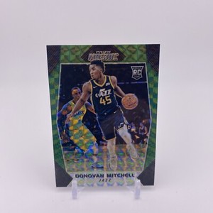 2017-18 Panini Prizm Mosaic Donovan Mitchell Green Prizm Rookie SP RC #5