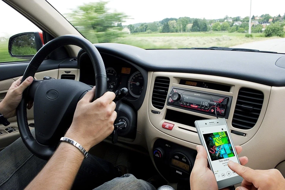 Sony DSX-A410BT Bluetooth Car Stereo Front USB AUX iPhone Android MP3 Flac BNIB - Image 2 of 3