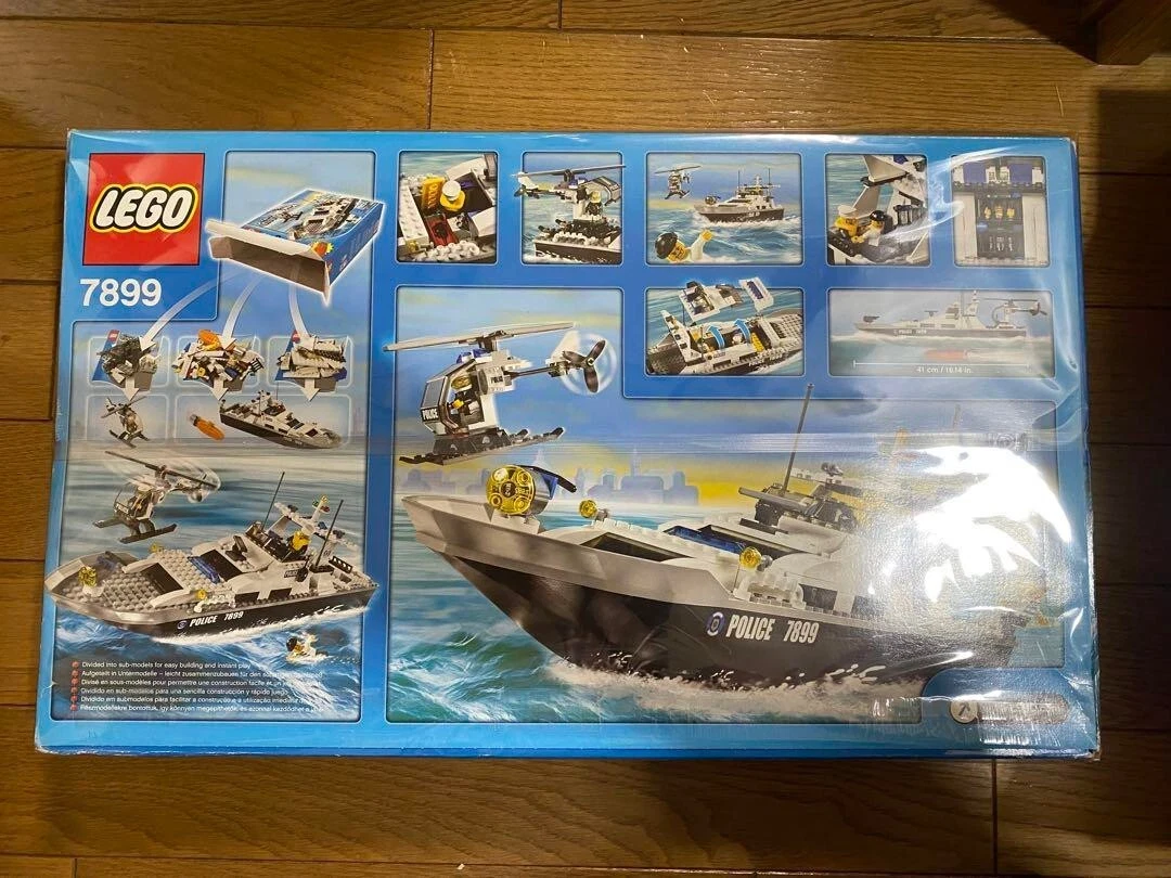 Police Boat - LEGO CITY set 7899