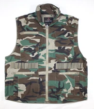 Rothco Ranger Vest Men's Medium Jacket Zip Multi Pocket Hooded Woodland Camo