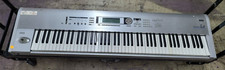 Korg Triton Le 88 Keys Electric Keyboard Pian...