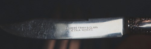 Sterling Mother of Pearl Fruit Knives Landers Frary Clark Aetna - Picture 5 of 5