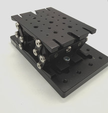 Thorlabs L200 4" x 3" Lab Jack, 1.04" Vertical Travel, 50 lbs Load Capacity