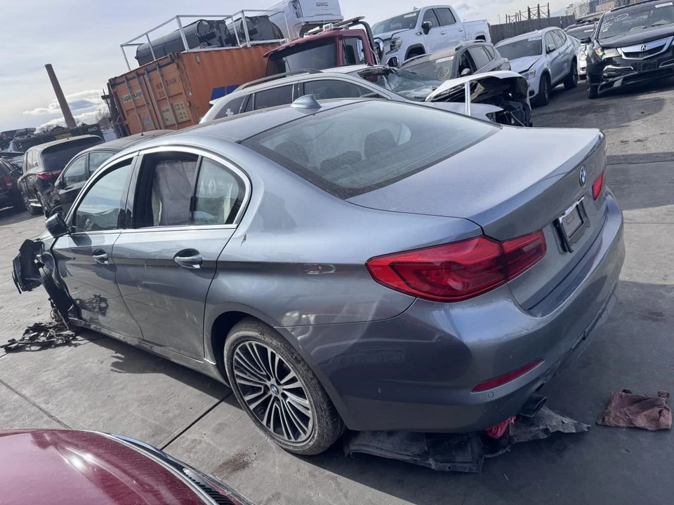 Cámara de visión trasera maletero/portón trasero compatible con BMW 530i 624926 17-20 Foto 3 de 4