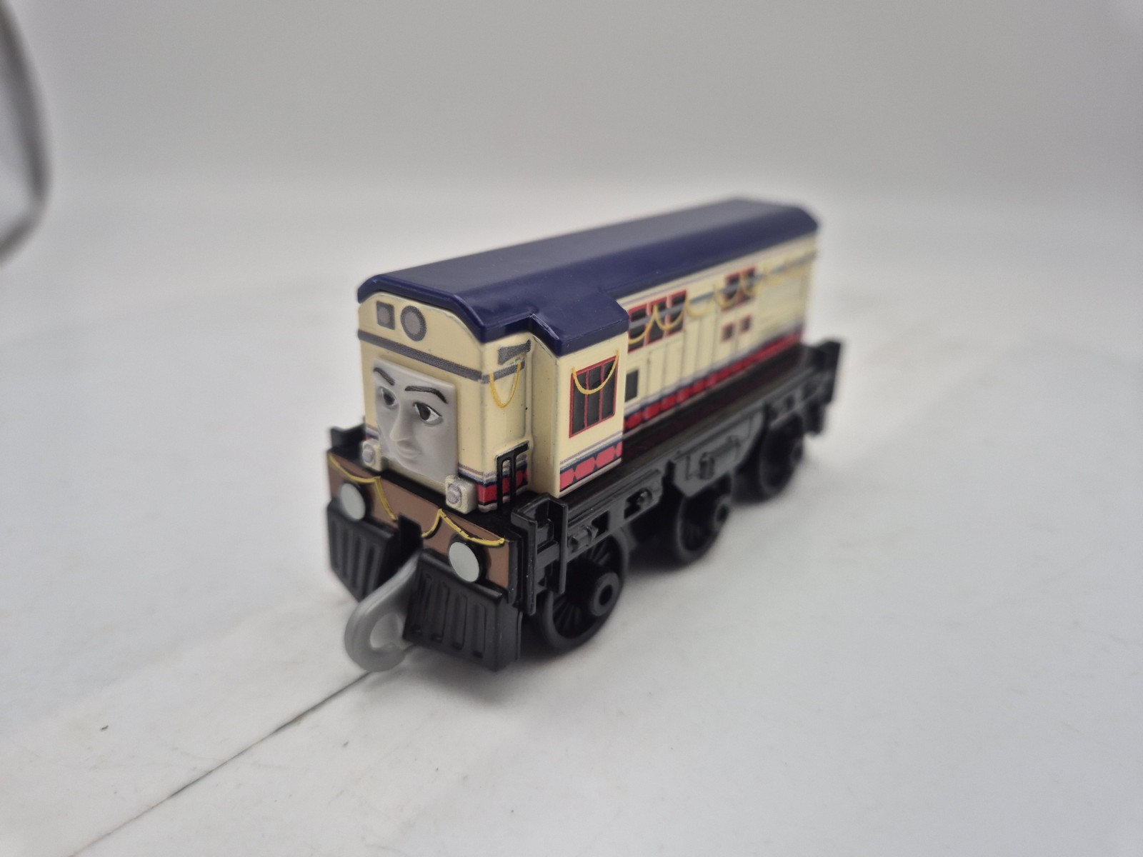 Thomas & Friends Trackmaster Push Along Metal Noor Jehan