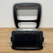 RENAULT TRAFIC MULTIMEDIA HEAD UNIT  TOUCH SCREEN 281152147R WITH CODE