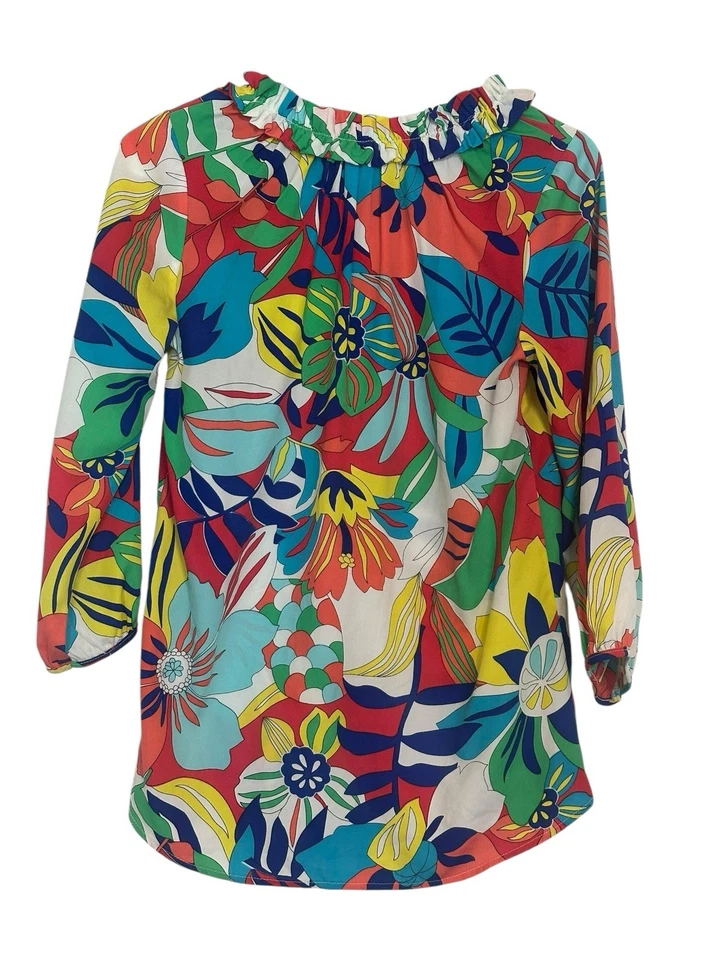 Blusa Karlie multicolorida floral com babado no pescoço tamanho pequeno - Imagem 2 de 4