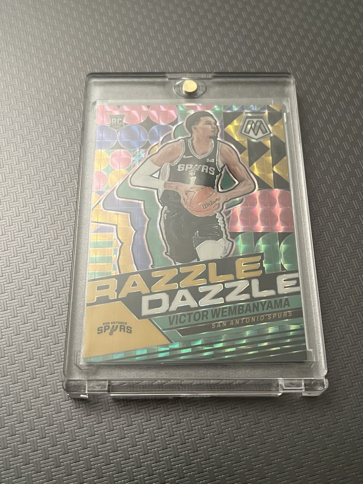2023-24 Victor Wembanyama Panini Mosaic Razzle Dazzle #9 RC Spurs Case Hit SP