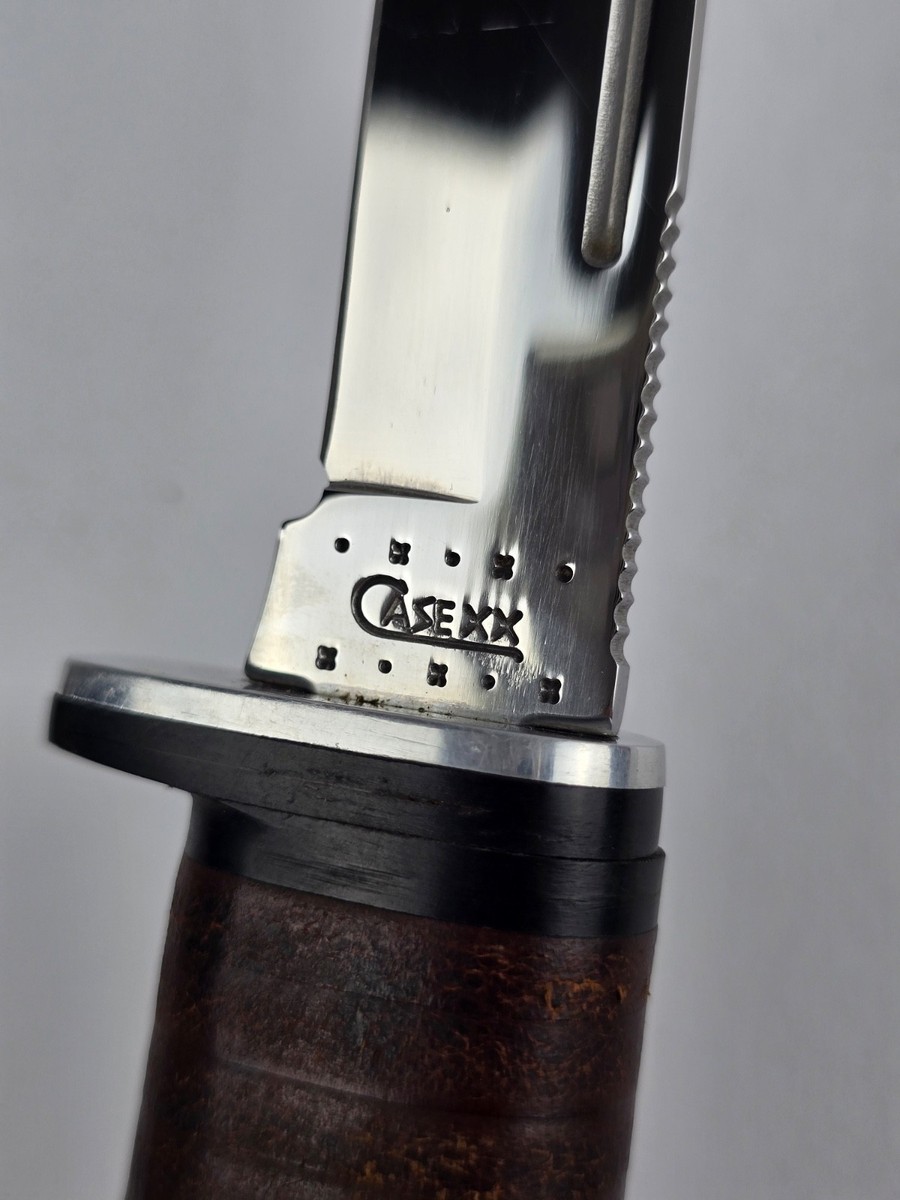 Vintage Case XX 16-5 SS Fixed Blade Knife Stacked Leather handle w
