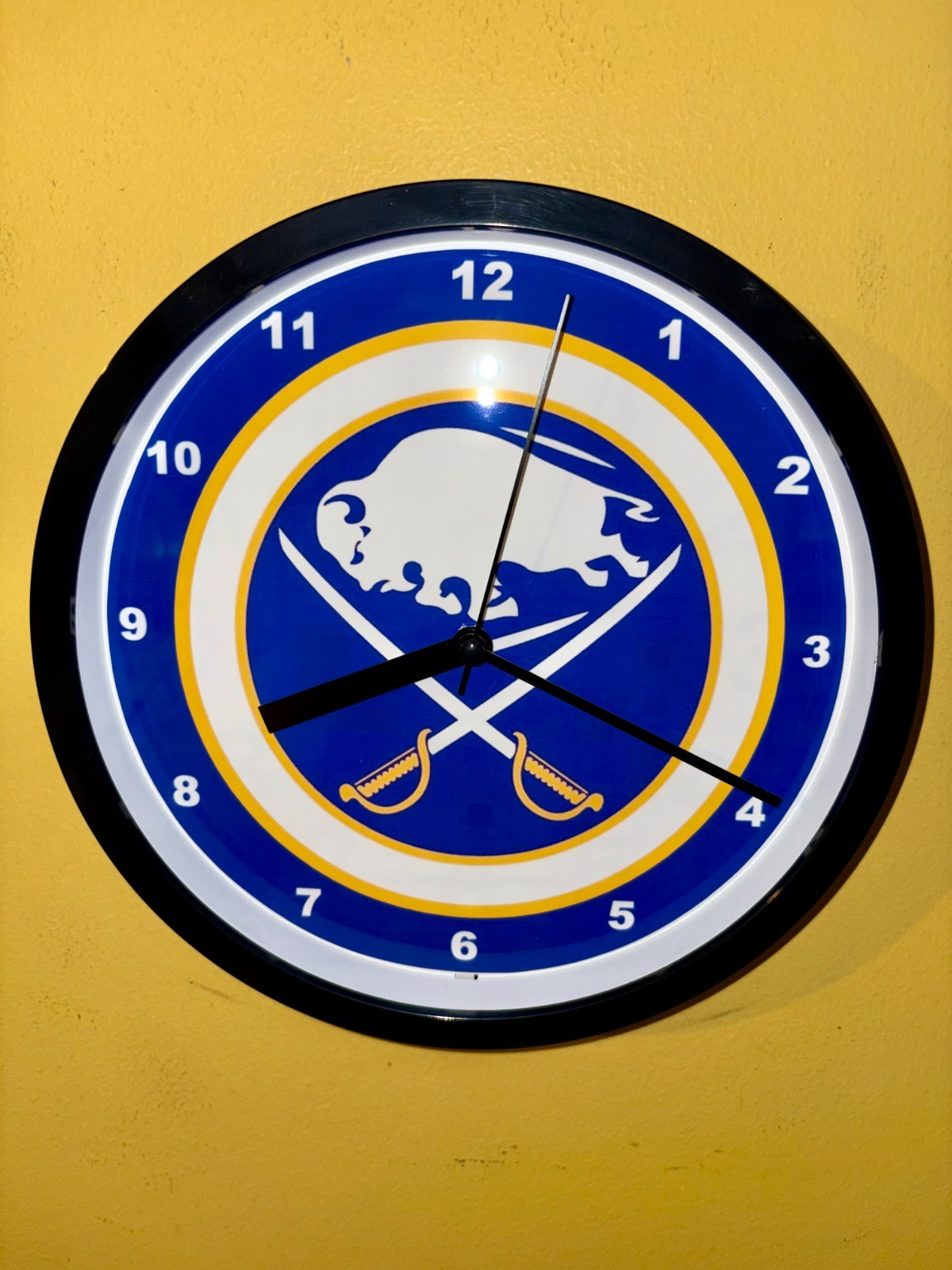 Buffalo Sabres Hockey Throwback Bar Man Cave Advertising Clock Sign