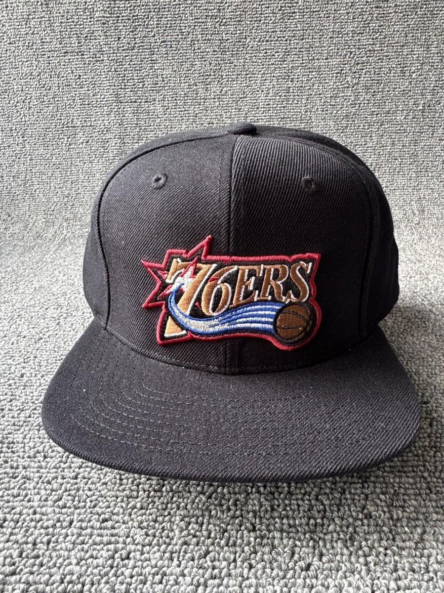 Mitchell & Ness 76ers Snapback Hat Retro NBA Black Green Underbrim