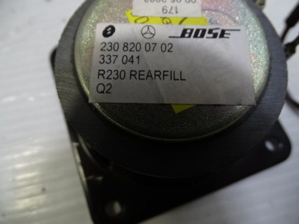 03-08 MERCEDES R230 Sl-class Bose Rear Right or Left Speaker