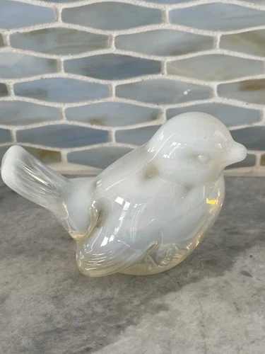 Vintage Fenton Glass Bird Figurine Paperweight Clear White Opalescence