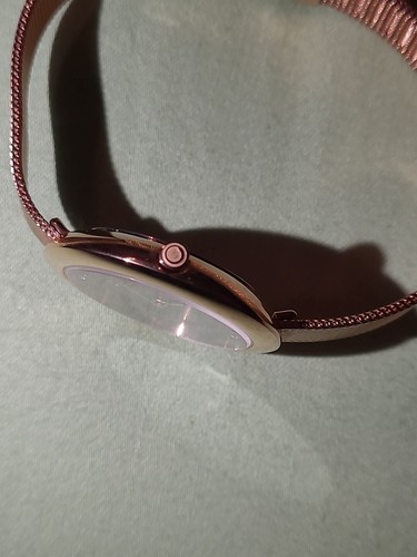 Obaku Denmark Flache Damenuhr Rose Gold mit band Watch V162LXVNMV Needs battery - Picture 11 of 22