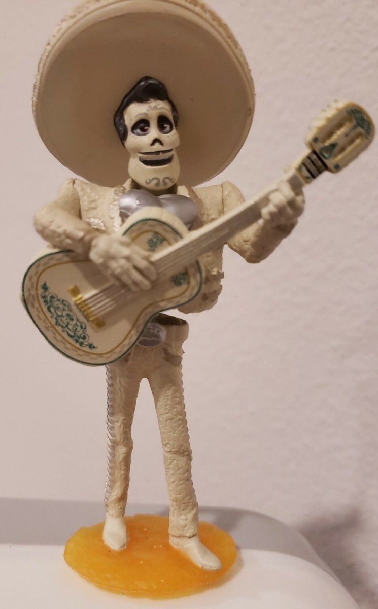 ERNESTO DE LA CRUZ from Coco Figurine Holiday Christmas Tree