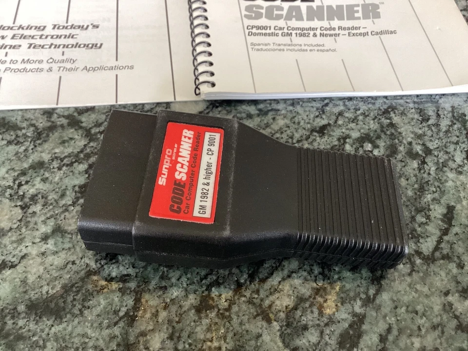 Escáner de código Sunpro GM GM Cars 1982 y superior CP9001 con manual Foto 2 de 4