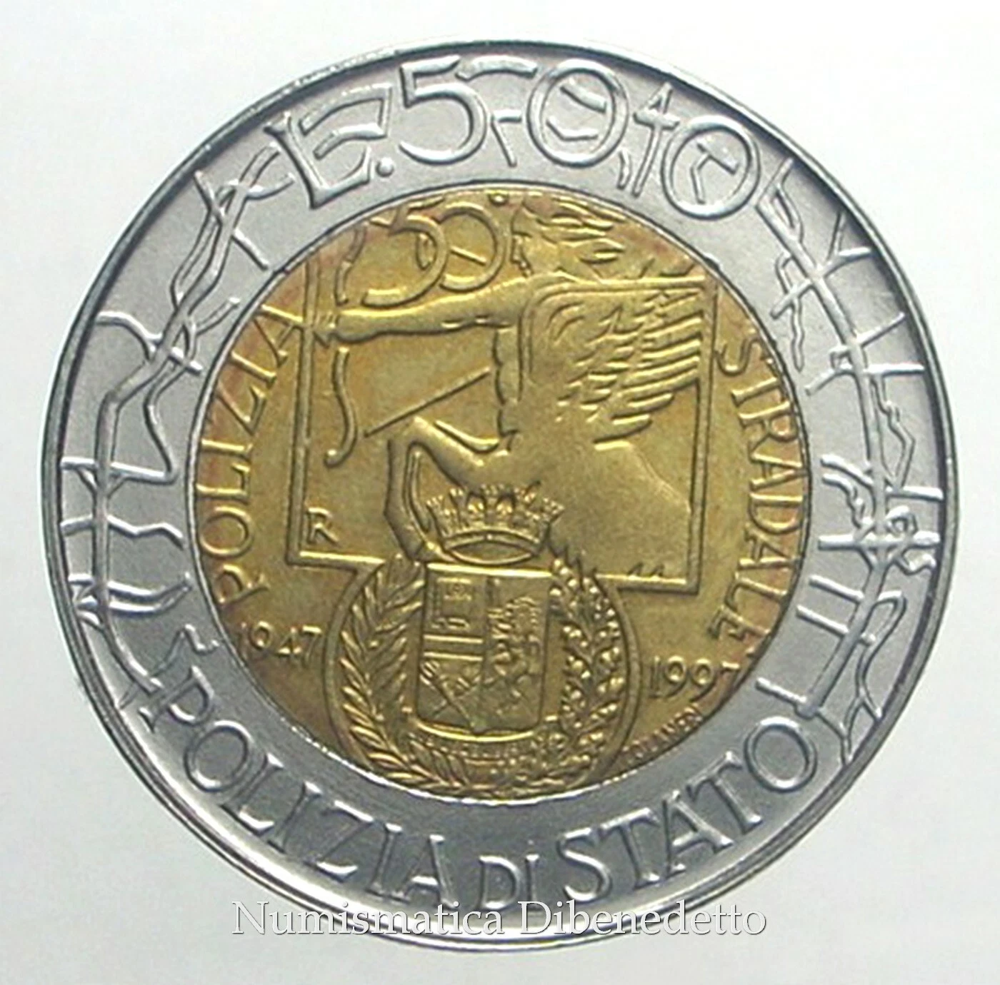 Foto 21 di 25