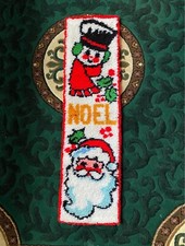 Vintage Latch Hook Christmas Noel Santa Frosty Snowman wall Decoration Yarn Art