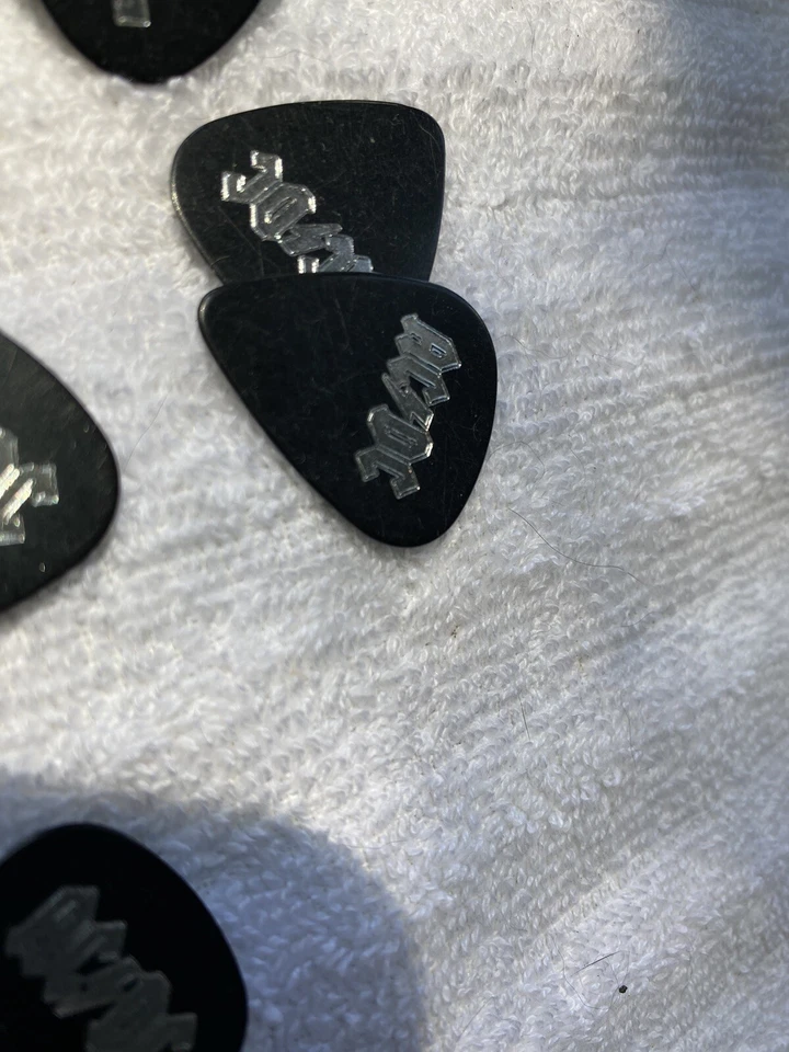 AC/DC Guitar Picks 5 Picks For $8 Lowest Price On eBay For The Real Deal Gear!!! - Image 4 of 4