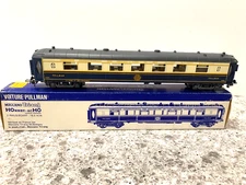 Hornby AcHo 7452 Pullman Boxed. In Excellent Condition. One of Two for Sale
